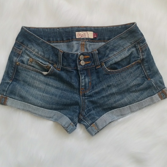 SO Cuffed Denim Shorts- Size 3 - Picture 1 of 7